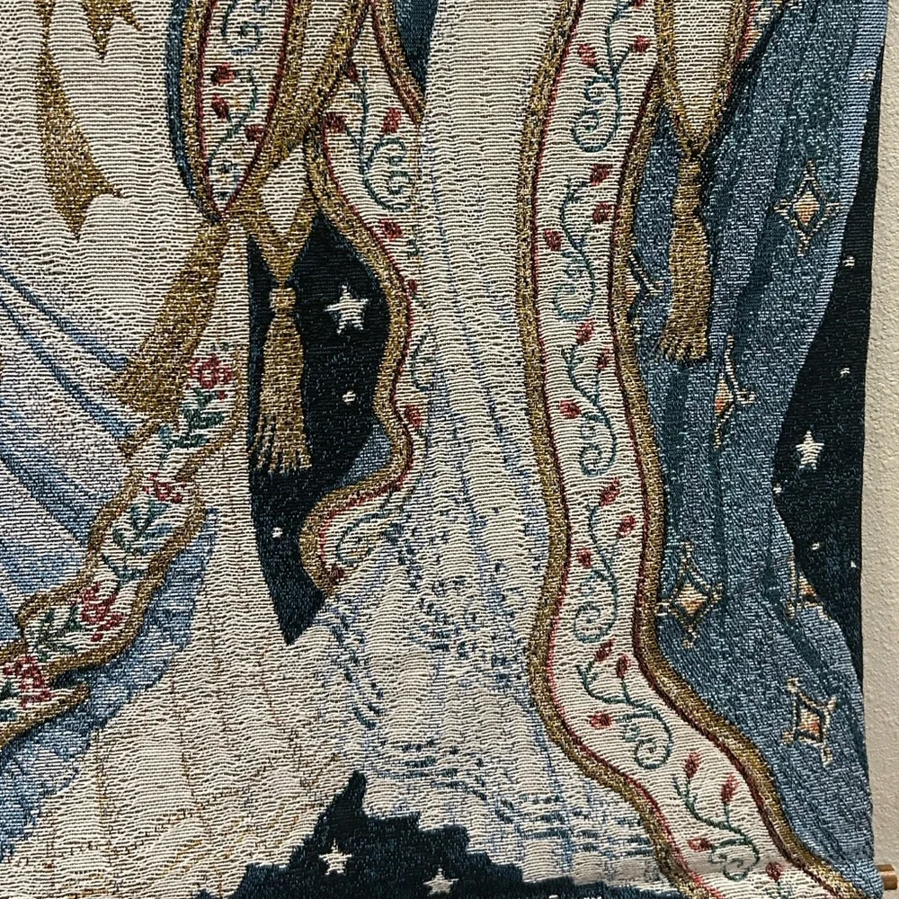 Elegant Angel Tapestry Wall Hanging